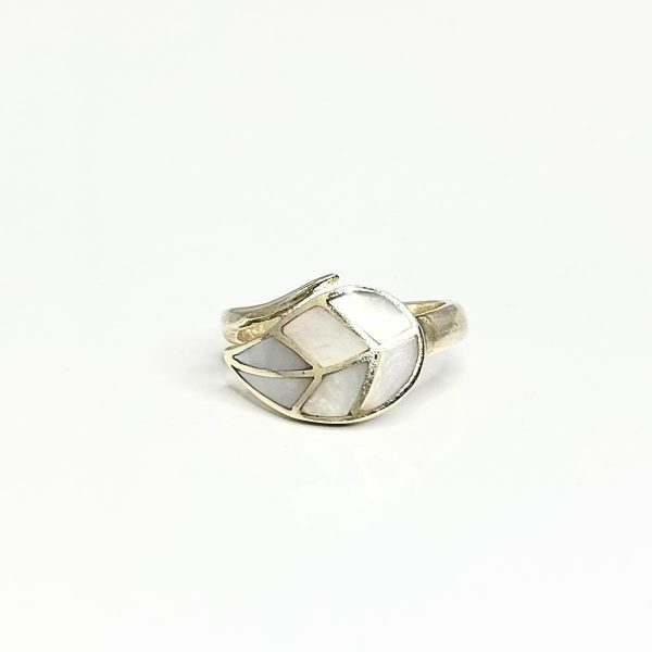 Anillo Nácar hoja simple